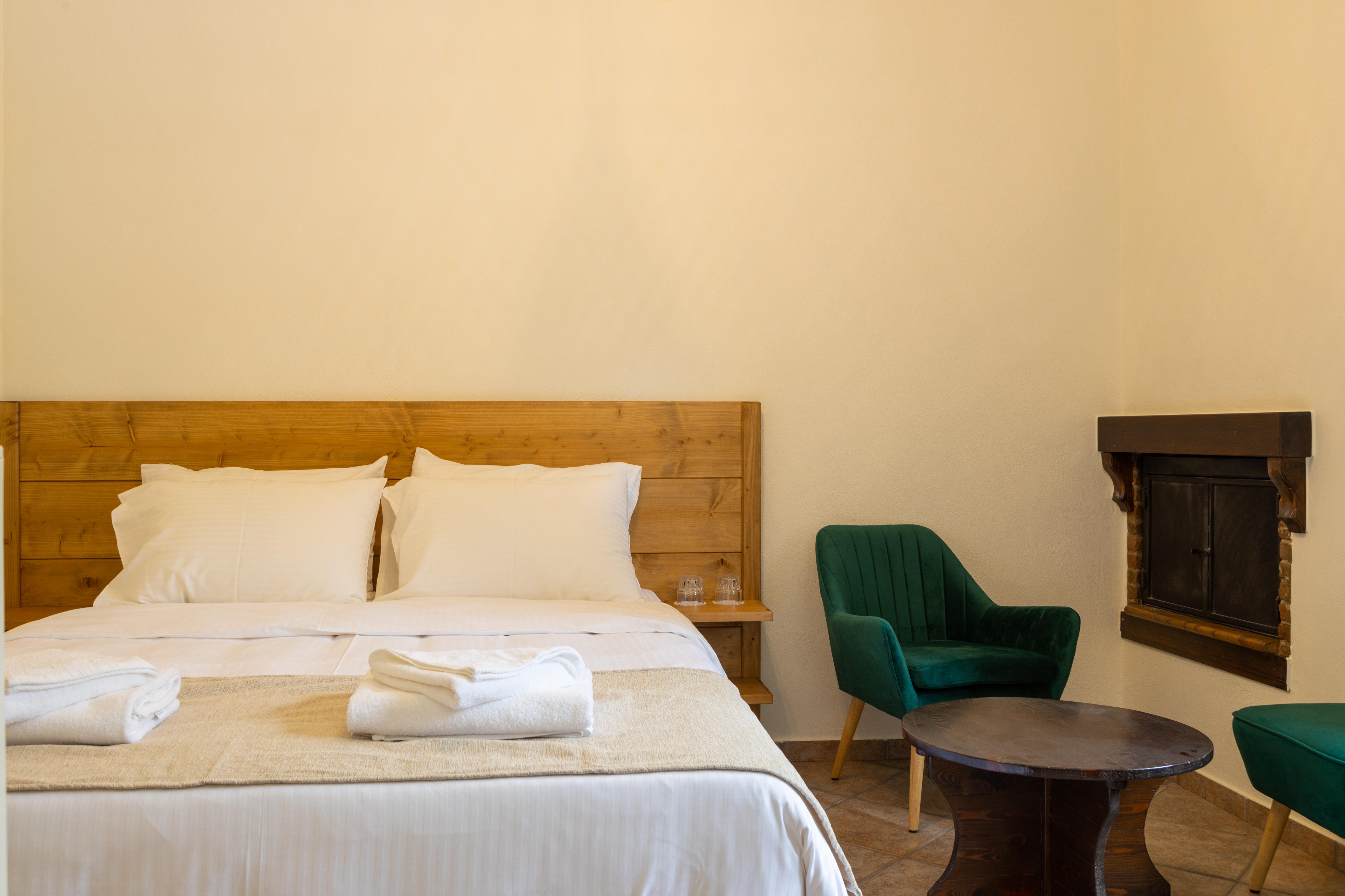 Hotel Katafigio Eláti Екстериор снимка